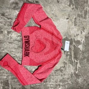 Gymshark cropped long sleeve top (Med)